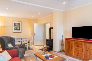 Menschen Meehr und wilder Wein - 6