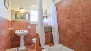 Finca El Olivo Llorón Montilla by Ruralidays - 1