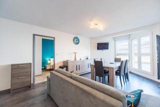 Grande terrasse vue sur la plage de Trestraou - 6