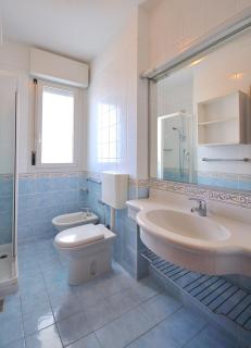 Beachside comfort with pool and terrace - 1