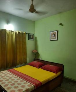 Merry Homestay AC & Non Ac - 0