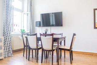 Ideal for Longterm Stays, 2 Bedroom Apartment for 5P - 4