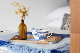 The Cabana Luxury Award Winning Tiny Home with Hot Tub and Private Garden 2 mins Walk to Ryde Beach - 7