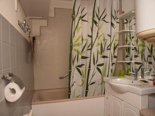 Studio cabine 4 pers, proche plage, parking, climatisé - FR-1-803-81 - 3