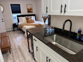 Aqua Amour Studio - 8