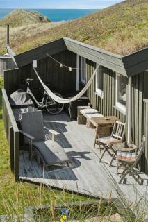 Retro Home With Sea View At Tornby - 8