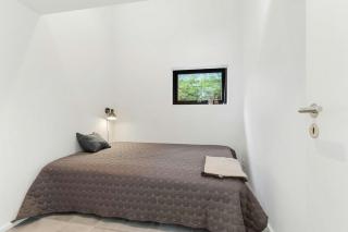 Modern Architect-Designed House At Sjællands Odde - 4