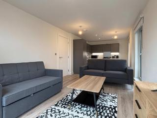 BrandNew 2Bed Apartment in Birmingham City Centre - 7