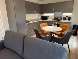 BrandNew 2Bed Apartment in Birmingham City Centre - 1