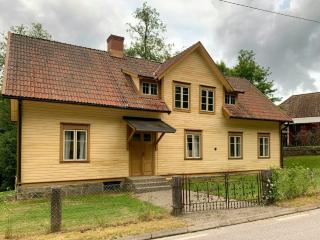 Historic Appartment By Mörrum River With Private Pier - 4