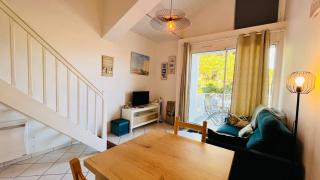 Piscine, lac et golf - Appartement Hollywood - 9