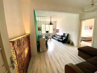 Comedy Theatre apartments - 4