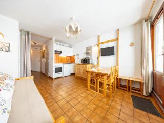 T1 cosy avec balcon - 5 pers, 28m², Saint-François-Longchamp - FR-1-807-38 - 3