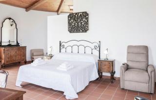 16Th-Century Tower By The Sicilian Sea - 8