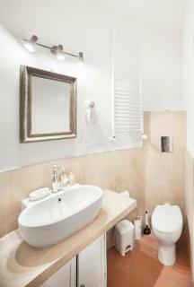 16Th-Century Tower By The Sicilian Sea - 1