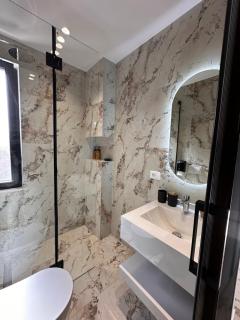 Matisse No27 - City Center Studio With Parking - 1