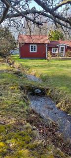 To Hytter Med Private Haver I Torhamn - 2