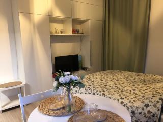 Cozy Apartment Prague Airport- 5 minute drive from AirPort - 8