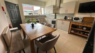 1 Double Bedroom-Shared House-Stonehouse-Stroud-Room 3 - 4