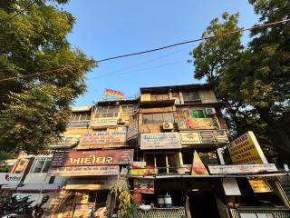 Hotel O by OYO B N Inn - 4