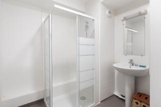 JBA 401 - KP - Cozy Apt for 6 in St Denis - 2