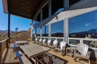 Majestic Overlook by Stony Brook Cabins - 9