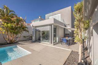 Villa with swimming pool in Pasito Blanco T4 - 5