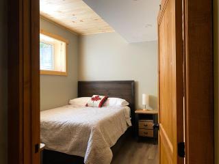 Madawaska Cottage - 5