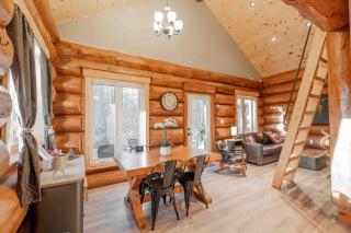 Madawaska Cottage - 9