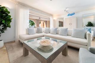 St, Peter's Bay 211 2 bed apts - 5