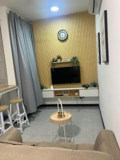 Neusuites jelatek - 3