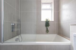 2BR Duplex 5 Mins to Hither Green Station - 65C - 9