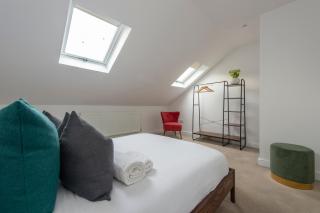 2BR Duplex 5 Mins to Hither Green Station - 65C - 2