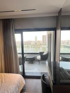 Two Master Bedrooms with Nile view - 6