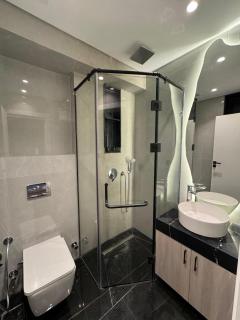 Two Master Bedrooms with Nile view - 2