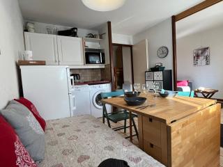 Coquet studio avec terrasse, animaux admis, 4 personnes - FR-1-629-55 - 2