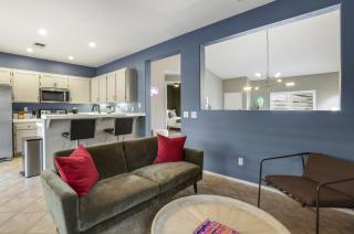 Shannon - Palm Springs - 1