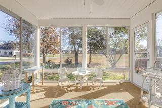 2 Mi to Bethany Beach Family Retreat with Sunroom! - 8