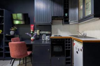 Portobello Road Artistic Studios - 1