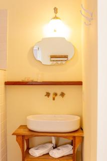 La Noire Petit hotel - 8