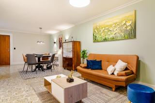 Stylish Apartment in El Poblado with Terrace & BBQ - 4