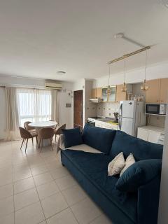 Dpto céntrico 4 de enero - 8