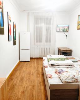 Lîngă parcul Ștefan cel mare și sfânt - 1