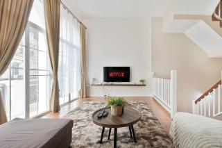 Modern 3BR Rama Mansion Near Airport plus Amenities - 6