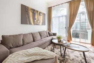 Modern 3BR Rama Mansion Near Airport plus Amenities - 5