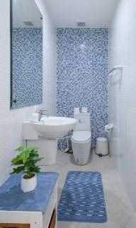 Modern 3BR Rama Mansion Near Airport plus Amenities - 3