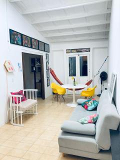 Auténtico apartamento en centro histórico con arte - 0