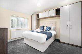 Spacious 4 Bed House in Harborne - Free Parking - Close to City Center - Smart TV - Fast Wi-Fi 6CO - 7