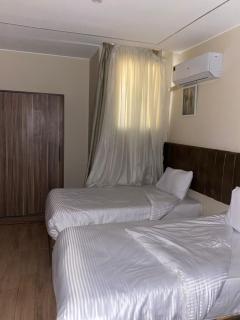 pyramids fort & free pick up shuttel - 1