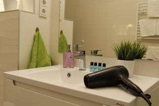 GOZSDU DREAM APT LUXURY 3 DOUBLE BED BUD CENTRe - 2